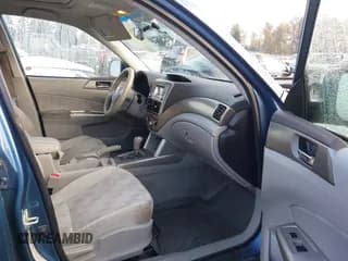 ✅ 2009 Subaru Forester X • VIN: JF2SH63679H721484 • Lot: 43610740. Listed on IAAI with 236,447 mi. Free auction sales archive from the USA and detailed vehicle history report at DreamBid. Image 5.