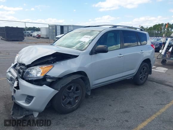 ✅ 2009 Toyota RAV4 • VIN: 2T3BK33V09W007776 • Lot: 43189120. Listed on IAAI with 151,034 mi. Free auction sales archive from the USA and detailed vehicle history report at DreamBid. Image 17.