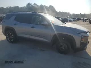 ✅ 2025 Chevrolet Equinox AWD ACTIV • VIN: 3GNAXSEGXSL184491 • Lot: 80710605. Wystawiony na Copart z przebiegiem 10 196 mil. Bezpłatny archiwum sprzedaży aukcyjnych z USA i szczegółowy raport historii pojazdu na DreamBid. Zdjęcie 4.