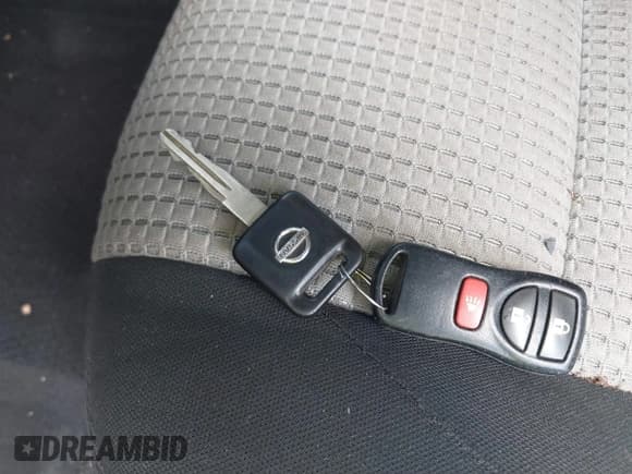 ✅ 2011 Nissan Titan SV • VIN: 1N6BA0CC9BN320545 • Lot: 41527065. Listed on IAAI with 155,214 mi. Free auction sales archive from the USA and detailed vehicle history report at DreamBid. Image 11.