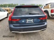 ✅ 2018 Volvo V90 • VIN: YV4102NK2J1022455 • Лот: 61338505. Опубликован ранее на Copart с пробегом 100 796 миль. Бесплатный доступ к архиву аукционных продаж из США и подробный отчёт об истории автомобиля на DreamBid. Изображение 6.