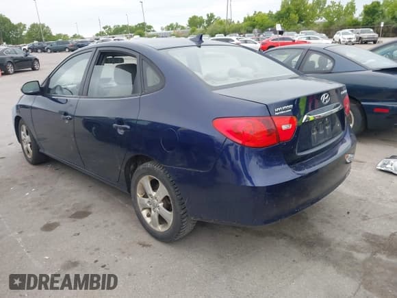 ✅ 2010 Hyundai Elantra GLS • VIN: KMHDU4AD3AU877330 • Лот: 42353336. Опубликован ранее на IAAI с пробегом 200 979 миль. Бесплатный доступ к архиву аукционных продаж из США и подробный отчёт об истории автомобиля на DreamBid. Изображение 3.