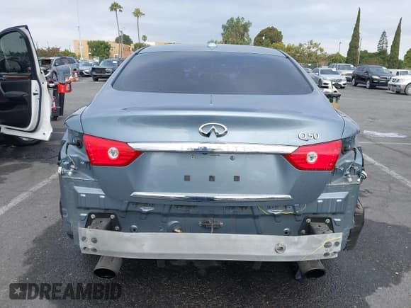 ✅ 2017 Infiniti Q50 Premium • VIN: JN1EV7AP1HM743981 • Lot: 42812142. Listed on IAAI with 75,411 mi. Free auction sales archive from the USA and detailed vehicle history report at DreamBid. Image 16.