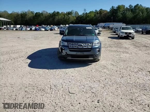 ✅ 2018 Ford Explorer XLT • VIN: 1FM5K8D80JGC65052 • Lot: 86637055. Wystawiony na Copart z przebiegiem 97 809 mil. Bezpłatny archiwum sprzedaży aukcyjnych z USA i szczegółowy raport historii pojazdu na DreamBid. Zdjęcie 14.