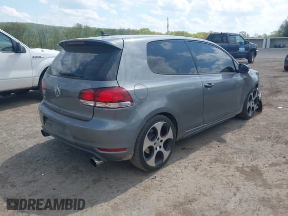 ✅ 2011 Volkswagen Golf GTI PZEV • VIN: WVWFD7AJ6BW284006 • Лот: 42177588. Опубликован ранее на IAAI с пробегом 144 168 миль. Бесплатный доступ к архиву аукционных продаж из США и подробный отчёт об истории автомобиля на DreamBid. Изображение 4.