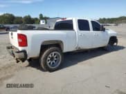 ✅ 2007 Chevrolet Silverado 2500HD LTZ • VIN: 1GCHK23697F567551 • Lot: 91667565. Wystawiony na Copart z przebiegiem 145 983 mil. Bezpłatny archiwum sprzedaży aukcyjnych z USA i szczegółowy raport historii pojazdu na DreamBid. Zdjęcie 3.