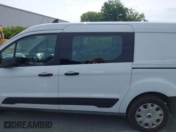 ✅ 2023 Ford Transit Connect XL • VIN: NM0LS7S28P1571137 • Lot: 42256132. Listed on IAAI with 33,762 mi. Free auction sales archive from the USA and detailed vehicle history report at DreamBid. Image 14.
