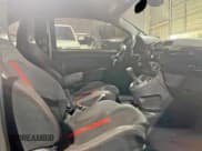 ✅ 2013 FIAT 500 Abarth • VIN: 3C3CFFFH9DT664970 • Lot: 62614615. Wystawiony na Copart z przebiegiem 121 686 mil. Bezpłatny archiwum sprzedaży aukcyjnych z USA i szczegółowy raport historii pojazdu na DreamBid. Zdjęcie 5.