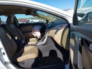 ✅ 2011 Hyundai Elantra GLS • VIN: 5NPDH4AEXBH053256 • Лот: 43464013. Размещён на IAAI с пробегом Не указан миль. Получите бесплатный доступ к архиву аукционных продаж из США и посмотрите подробный отчёт об истории автомобиля на DreamBid. Изображение 5.