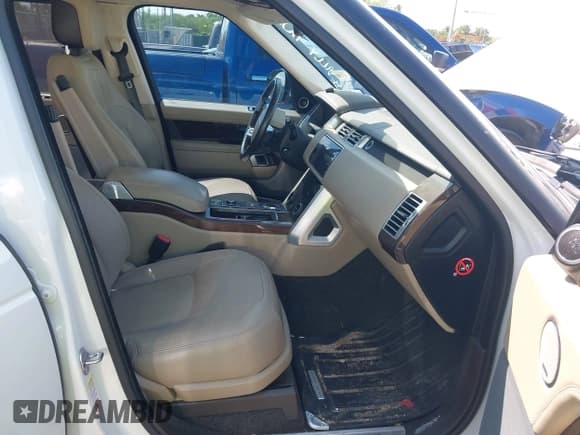 ✅ 2018 Land Rover Range Rover • VIN: SALGS5RE4JA381585 • Лот: 42348777. Опубликован ранее на IAAI с пробегом 76 529 миль. Бесплатный доступ к архиву аукционных продаж из США и подробный отчёт об истории автомобиля на DreamBid. Изображение 5.