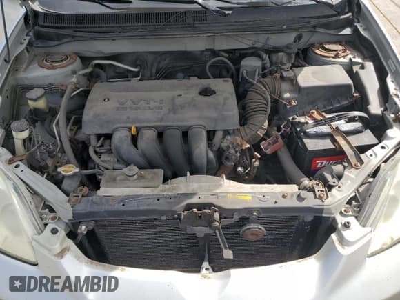 ✅ 2004 Toyota Matrix Std • VIN: 2T1LR32EX4C233425 • Лот: 70006065. Опубликован ранее на Copart с пробегом 224 125 миль. Бесплатный доступ к архиву аукционных продаж из США и подробный отчёт об истории автомобиля на DreamBid. Изображение 11.