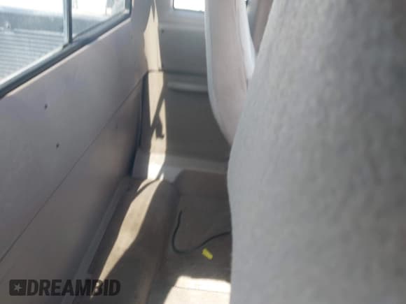 ✅ 1999 Ford Ranger XL • VIN: 1FTZR15V8XTB07717 • Lot: 41661032. Listed on IAAI with 161,889 mi. Free auction sales archive from the USA and detailed vehicle history report at DreamBid. Image 8.