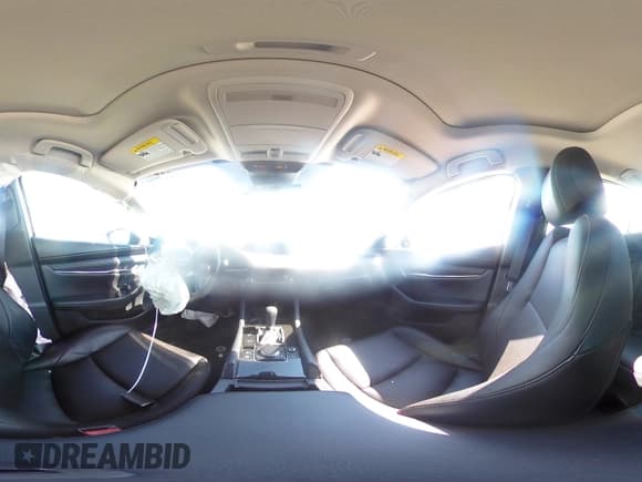 ✅ 2023 Mazda 3 Premium Plus • VIN: 3MZBPBEY5PM372601 • Лот: 62743565. Опубликован ранее на Copart с пробегом 25 212 миль. Бесплатный доступ к архиву аукционных продаж из США и подробный отчёт об истории автомобиля на DreamBid. Изображение 14.