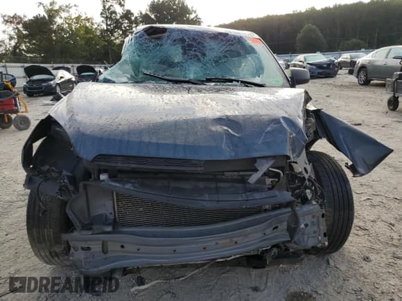 ✅ 2017 Chevrolet Equinox LS • VIN: 2GNFLEEK5H6235237 • Lot: 81667975. Listed on Copart with 110,241 mi. Free auction sales archive from the USA and detailed vehicle history report at DreamBid. Image 5.