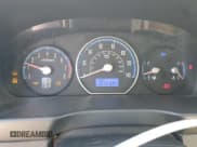 ✅ 2007 Hyundai Santa Fe GLS • VIN: 5NMSG13D27H003730 • Lot: 72128664. Listed on Copart with 197,039 mi. Free auction sales archive from the USA and detailed vehicle history report at DreamBid. Image 9.