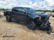 ✅ 2022 Toyota Tacoma SR • VIN: 3TMCZ5ANXNM481986 • Lot: 68493635. Wystawiony na Copart z przebiegiem 79 542 mil. Bezpłatny archiwum sprzedaży aukcyjnych z USA i szczegółowy raport historii pojazdu na DreamBid. Zdjęcie 4.