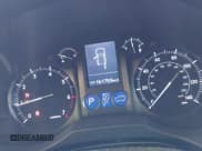 ✅ 2013 Lexus GX 460 • VIN: JTJBM7FX6D5056833 • Lot: 42859967. Wystawiony na IAAI z przebiegiem 161 753 mil. Bezpłatny archiwum sprzedaży aukcyjnych z USA i szczegółowy raport historii pojazdu na DreamBid. Zdjęcie 7.