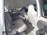 ✅ 2006 Ford F-250 XL • VIN: 1FTSW21P76EB33042 • Lot: 43677314. Wystawiony na IAAI z przebiegiem 275 152 mil. Bezpłatny archiwum sprzedaży aukcyjnych z USA i szczegółowy raport historii pojazdu na DreamBid. Zdjęcie 8.