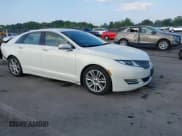 ✅ 2013 Lincoln MKZ • VIN: 3LN6L2GK6DR814904 • Lot: 42979191. Wystawiony na IAAI z przebiegiem 165 239 mil. Bezpłatny archiwum sprzedaży aukcyjnych z USA i szczegółowy raport historii pojazdu na DreamBid. Zdjęcie 1.