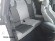 ✅ 2013 Hyundai Genesis Coupe 2.0T • VIN: KMHHT6KD8DU094586 • Lot: 43052445. Wystawiony na IAAI z przebiegiem 91 125 mil. Bezpłatny archiwum sprzedaży aukcyjnych z USA i szczegółowy raport historii pojazdu na DreamBid. Zdjęcie 8.