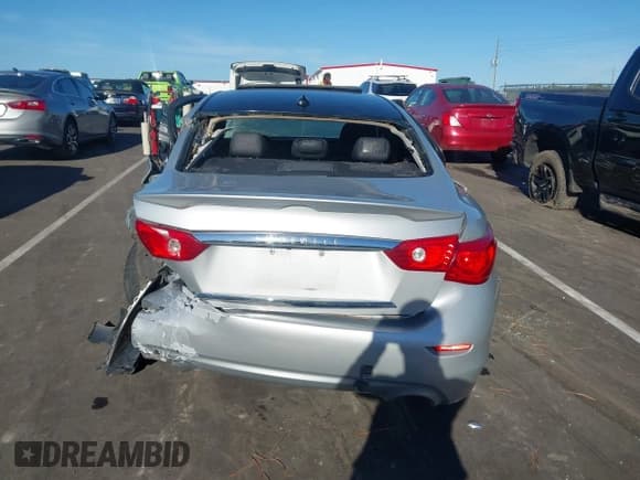 ✅ 2017 Infiniti Q50 Premium • VIN: JN1EV7APXHM736320 • Лот: 43371174. Опубликован ранее на IAAI с пробегом 138 875 миль. Бесплатный доступ к архиву аукционных продаж из США и подробный отчёт об истории автомобиля на DreamBid. Изображение 16.