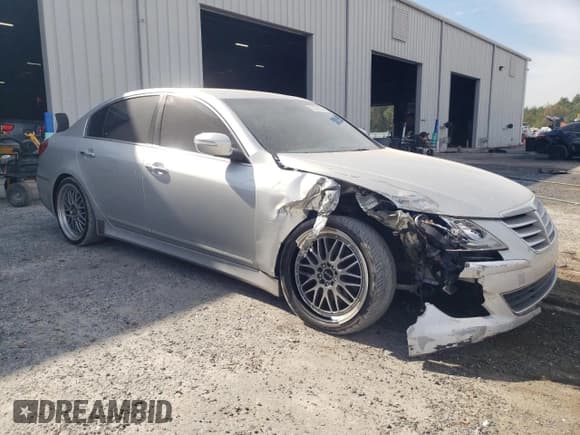 ✅ 2013 Hyundai Genesis 3.8L • VIN: KMHGC4DD4DU244626 • Lot: 91504995. Listed on Copart with 162,594 mi. Free auction sales archive from the USA and detailed vehicle history report at DreamBid. Image 4.