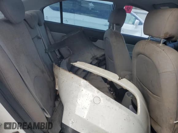 ✅ 2008 Hyundai Accent GLS • VIN: KMHCN46C08U260521 • Лот: 77933854. Опубликован ранее на Copart с пробегом 337 426 миль. Бесплатный доступ к архиву аукционных продаж из США и подробный отчёт об истории автомобиля на DreamBid. Изображение 10.