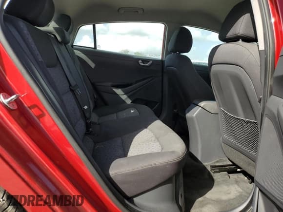 ✅ 2019 Hyundai Ioniq Blue • VIN: KMHC65LC0KU179095 • Lot: 78200884. Wystawiony na Copart z przebiegiem 65 968 mil. Bezpłatny archiwum sprzedaży aukcyjnych z USA i szczegółowy raport historii pojazdu na DreamBid. Zdjęcie 10.