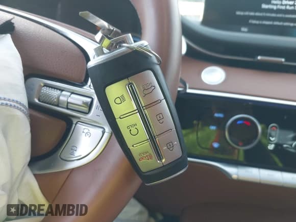 ✅ 2025 Genesis GV70 2.5T • VIN: 5NMMADTBXSH033934 • Lot: 43642157. Listed on IAAI with 6,699 mi. Free auction sales archive from the USA and detailed vehicle history report at DreamBid. Image 11.