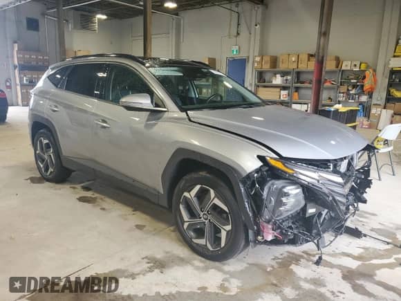 2022 Hyundai Tucson Luxury z VIN KM8JCCA1XNU028548, wystawiony jako Copart lot #80675655 z przebiegiem 100 097 mil mil oraz Szkoda całkowita • Salvage title. Historia ofert i sprzedaży dostępna na DreamBid. Obrazek 4.