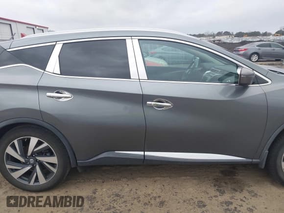 ✅ 2017 Nissan Murano Platinum • VIN: 5N1AZ2MGXHN147112 • Lot: 41736336. Listed on IAAI with 258,205 mi. Free auction sales archive from the USA and detailed vehicle history report at DreamBid. Image 13.