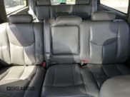 ✅ 2004 Chevrolet Suburban LT • VIN: 3GNFK16Z24G324771 • Лот: 55227025. Опубликован ранее на Copart с пробегом 136 612 миль. Бесплатный доступ к архиву аукционных продаж из США и подробный отчёт об истории автомобиля на DreamBid. Изображение 10.