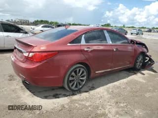 ✅ 2013 Hyundai Sonata SE • VIN: 5NPEC4AC0DH721666 • Lot: 66767164. Listed on Copart with 186,491 mi. Free auction sales archive from the USA and detailed vehicle history report at DreamBid. Image 3.