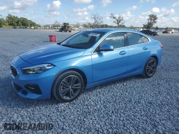 ✅ 2021 BMW 2 Series 228i xDrive • VIN: WBA73AK0XM7H56456 • Лот: 89540965. Опубликован ранее на Copart с пробегом 64 252 миль. Бесплатный доступ к архиву аукционных продаж из США и подробный отчёт об истории автомобиля на DreamBid. Изображение 1.