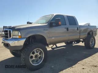 ✅ 2003 Ford F-250 XL • VIN: 1FTNW21P83EC61461 • Lot: 80012885. Listed on Copart with 191,287 mi. Free auction sales archive from the USA and detailed vehicle history report at DreamBid. Image 1.