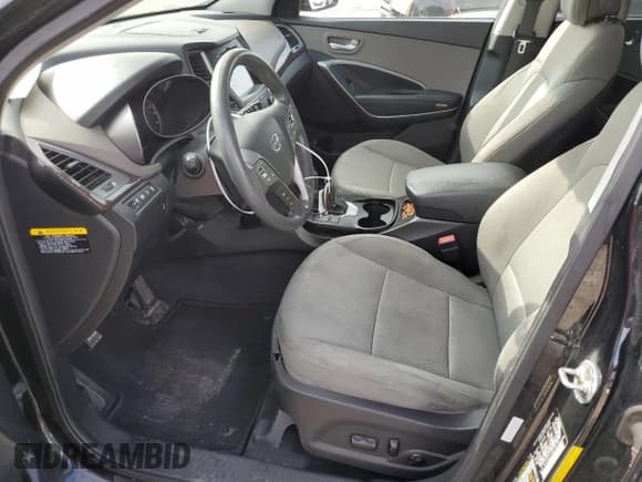 ✅ 2017 Hyundai Santa Fe 2.4L • VIN: 5XYZUDLB7HG398183 • Лот: 52166364. Опубликован ранее на Copart с пробегом 156 376 миль. Бесплатный доступ к архиву аукционных продаж из США и подробный отчёт об истории автомобиля на DreamBid. Изображение 7.