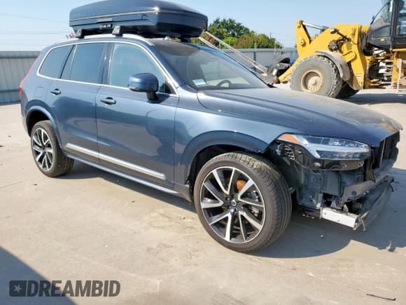 ✅ 2023 Volvo XC90 Plus • VIN: YV4062PN4P1941304 • Лот: 67741665. Опубликован ранее на Copart с пробегом 24 854 миль. Бесплатный доступ к архиву аукционных продаж из США и подробный отчёт об истории автомобиля на DreamBid. Изображение 4.