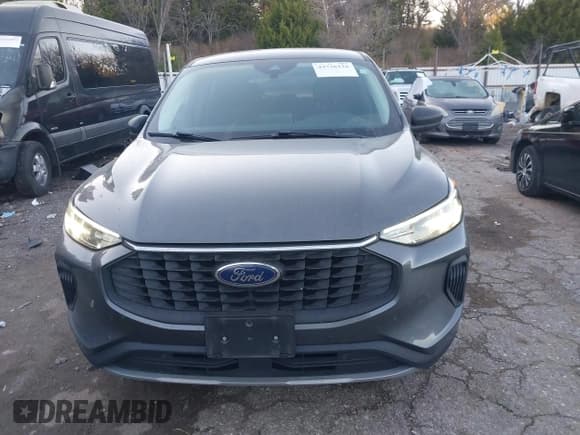 ✅ 2023 Ford Escape Active • VIN: 1FMCU0GZ1PUA64567 • Lot: 43736126. Wystawiony na IAAI z przebiegiem 126 541 mil. Bezpłatny archiwum sprzedaży aukcyjnych z USA i szczegółowy raport historii pojazdu na DreamBid. Zdjęcie 12.