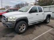 ✅ 2006 Dodge 1500 SLT • VIN: 1D7HU182X6S525668 • Лот: 78240904. Опубликован ранее на Copart с пробегом 311 797 миль. Бесплатный доступ к архиву аукционных продаж из США и подробный отчёт об истории автомобиля на DreamBid. Изображение 1.