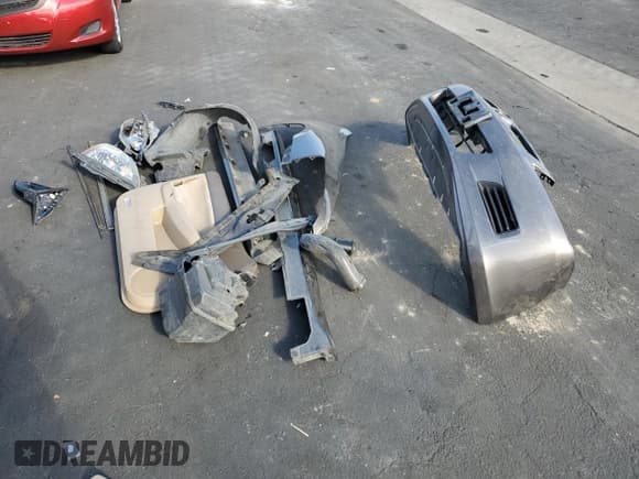 ✅ 2006 Honda Accord EX • VIN: JHMCM56726C005399 • Lot: 91930235. Listed on Copart with 155,577 mi. Free auction sales archive from the USA and detailed vehicle history report at DreamBid. Image 12.