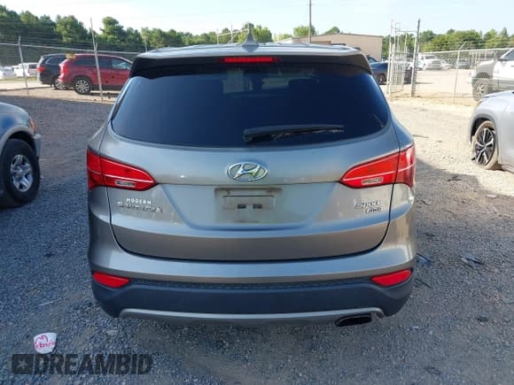 ✅ 2014 Hyundai Santa Fe • VIN: 5XYZTDLB3EG133890 • Лот: 42767468. Опубликован ранее на IAAI с пробегом 165 566 миль. Бесплатный доступ к архиву аукционных продаж из США и подробный отчёт об истории автомобиля на DreamBid. Изображение 16.