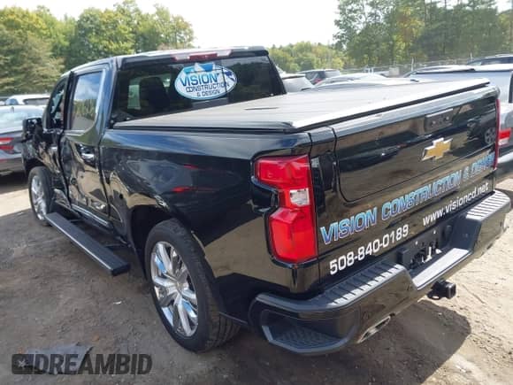 2022 Chevrolet Silverado 1500 High Country с VIN 3GCUDJED5NG534153, выставлен на аукционе IAAI как лот 43206236 с пробегом 32 075 миль миль и . История ставок и продаж доступна на DreamBid. Изображение 3.