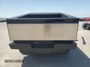 ✅ 2024 Tesla Cybertruck • VIN: 7G2CEHED5RA004336 • Lot: 61506604. Wystawiony na Copart z przebiegiem 4 743 mil. Bezpłatny archiwum sprzedaży aukcyjnych z USA i szczegółowy raport historii pojazdu na DreamBid. Zdjęcie 6.