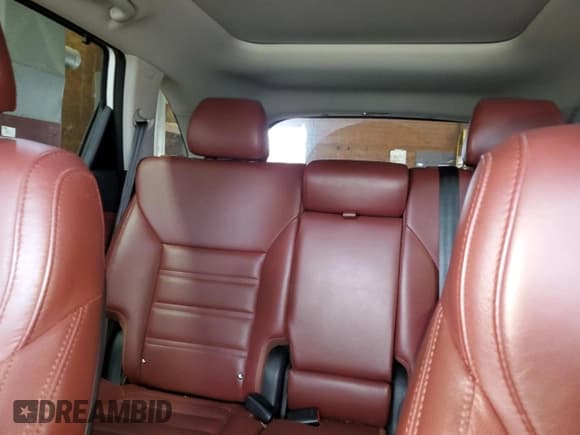 ✅ 2018 Kia Sorento SX Limited • VIN: 5XYPKDA52JG410532 • Лот: 53789775. Опубликован ранее на Copart с пробегом 73 403 миль. Бесплатный доступ к архиву аукционных продаж из США и подробный отчёт об истории автомобиля на DreamBid. Изображение 10.