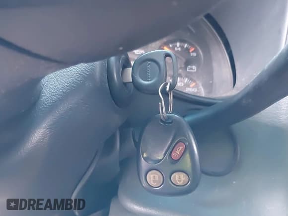 ✅ 2004 Chevrolet Silverado 2500HD LS • VIN: 1GCHK23U54F182529 • Лот: 42749003. Опубликован ранее на IAAI с пробегом Не указан. Бесплатный доступ к архиву аукционных продаж из США и подробный отчёт об истории автомобиля на DreamBid. Изображение 11.