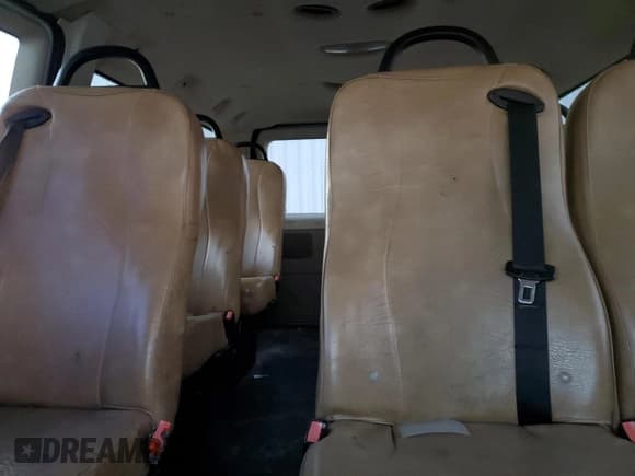 ✅ 2008 Ford Econoline Passenger XL • VIN: 1FMNE11L38DB09459 • Lot: 80118374. Listed on Copart with 208,106 mi. Free auction sales archive from the USA and detailed vehicle history report at DreamBid. Image 10.