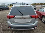 ✅ 2016 Mitsubishi Outlander GT • VIN: JA4JZ4AX6GZ054609 • Lot: 86527045. Listed on Copart with 229,833 mi. Free auction sales archive from the USA and detailed vehicle history report at DreamBid. Image 6.