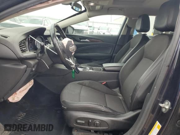 ✅ 2018 Buick Regal Preferred II • VIN: W04GM6SX7J1067569 • Лот: 93002315. Опубликован ранее на Copart с пробегом 177 313 миль. Бесплатный доступ к архиву аукционных продаж из США и подробный отчёт об истории автомобиля на DreamBid. Изображение 7.