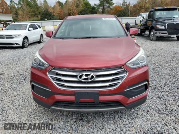 ✅ 2018 Hyundai Santa Fe 2.4L • VIN: 5XYZT3LB1JG539963 • Lot: 92216535. Listed on Copart with 119,123 mi. Free auction sales archive from the USA and detailed vehicle history report at DreamBid. Image 5.