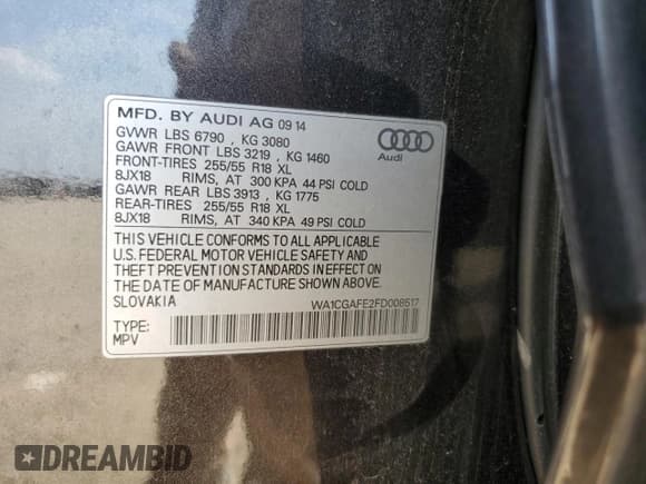 ✅ 2015 Audi Q7 Premium • VIN: WA1CGAFE2FD008517 • Lot: 67088895. Wystawiony na Copart z przebiegiem 87 823 mil. Bezpłatny archiwum sprzedaży aukcyjnych z USA i szczegółowy raport historii pojazdu na DreamBid. Zdjęcie 12.